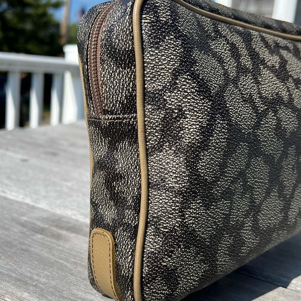 Yves Saint Laurent YSL Black & Gray Giraffe Print Clutch / Makeup Case Vintage - Picture 6 of 14